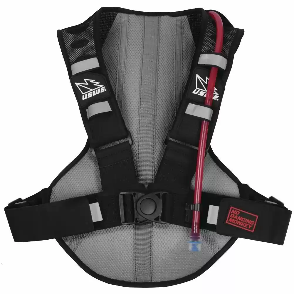 USWE 9 Liter Outlander Hydration Pack - Image 3